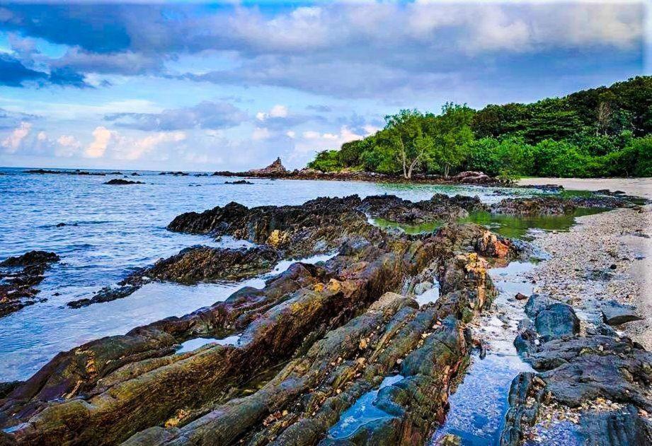Desaru, Bayu Balau Beach Resort Bandar Penawar Екстер'єр фото